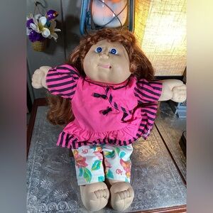 Vintage 1986 Cabbage Patch Doll Tongue-out, Red Doll Hair & Blue Eyes